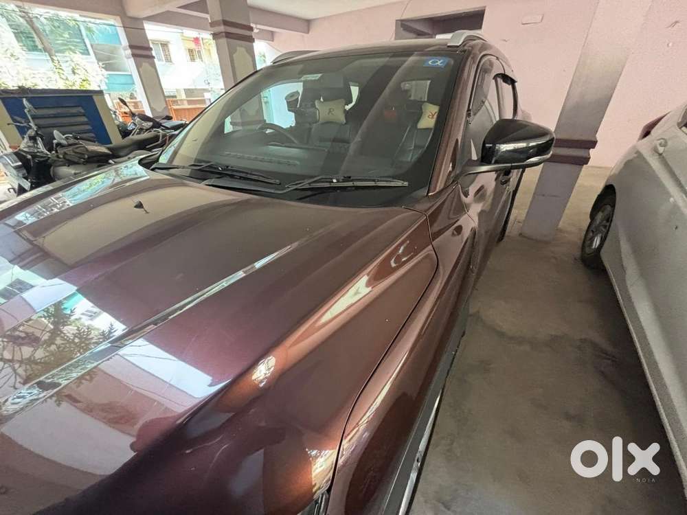 Renault Kiger Rxt Mt 1.0 Petrol - 2024