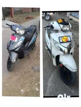 30000 scooty hotsell
