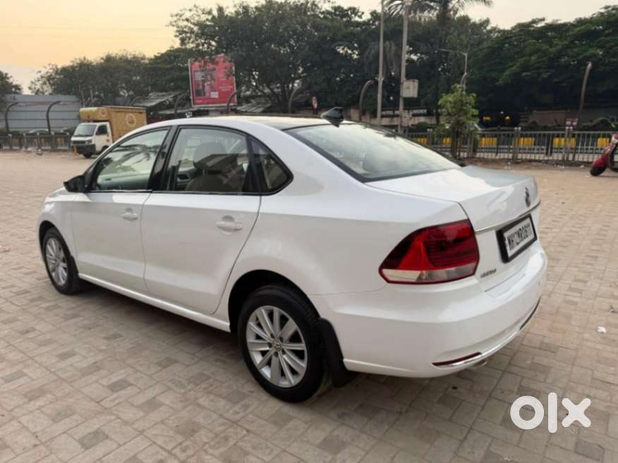 Volkswagen Vento 1.2 Tsi Highline Plus At, 2016, Petrol