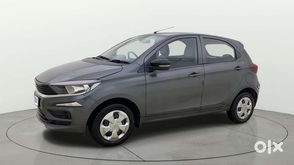 Tata Tiago 1.2 Revotron Xt Option, 2023, Petrol