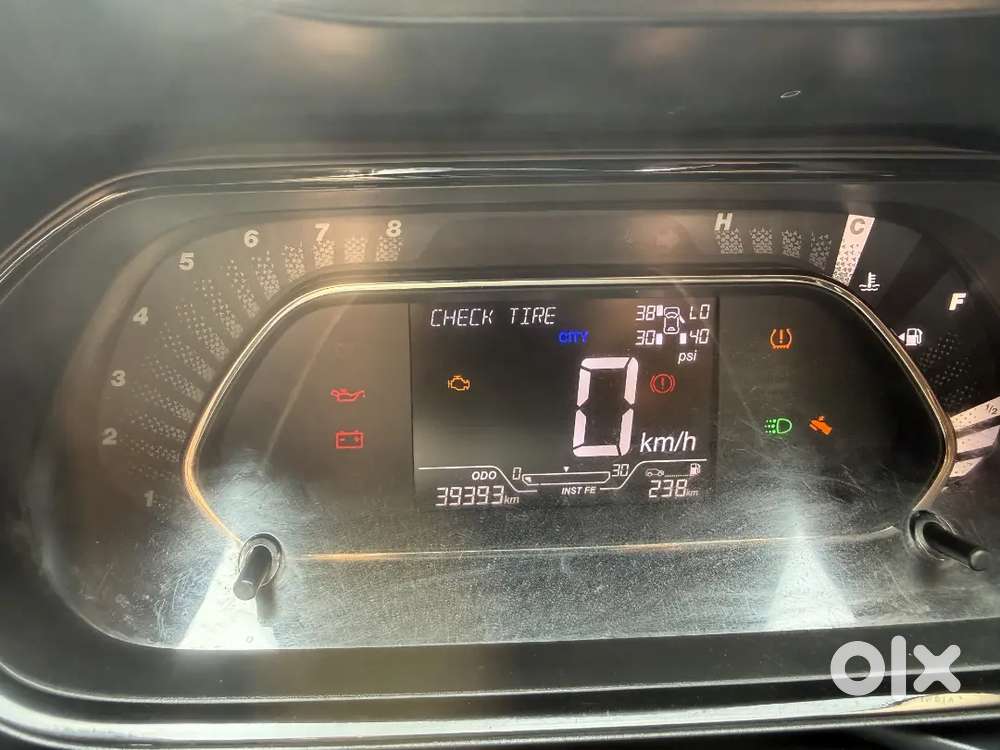 Tata Nexon 2022 Petrol 39000 Km Driven (sunroof,push Button)