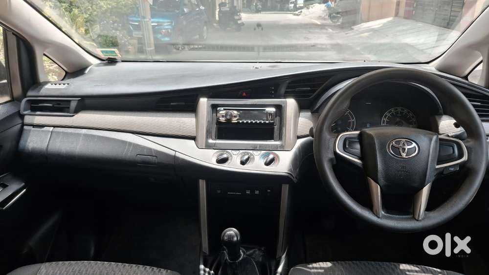 Toyota Innova Crysta 2.4 Gx Mt 8s, 2016, Diesel
