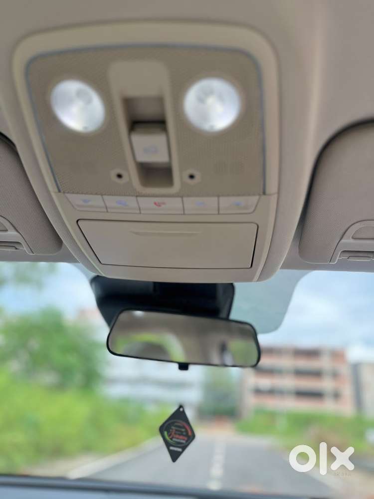 Mahindra Xuv700 2.2 Ax 7 Diesel At Luxury Pack Str, 2022, Diesel