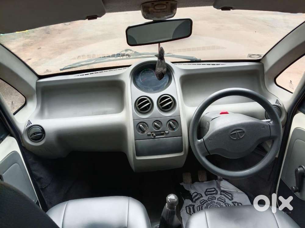 Tata Nano Xe, 2010, Petrol