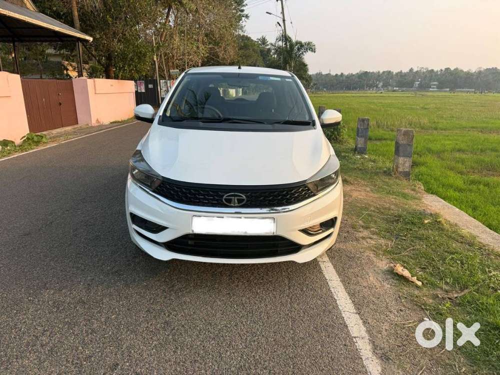 Tata Tiago 1.2 Revotron Xt (o), 2020, Petrol