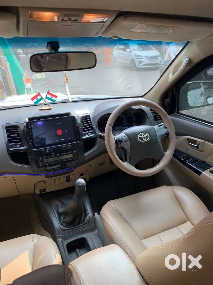 Toyota Fortuner 2012