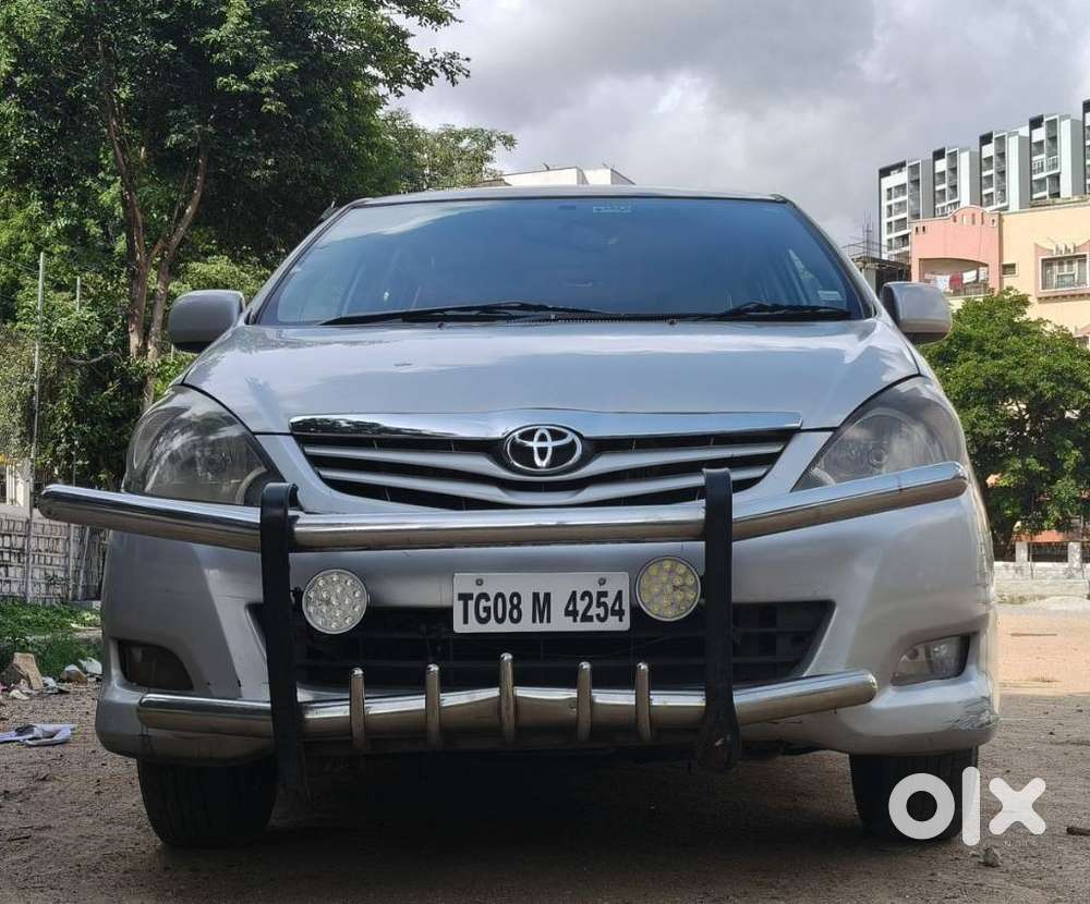Toyota Innova 2.5 G (diesel) 7 Seater, 2009, Diesel