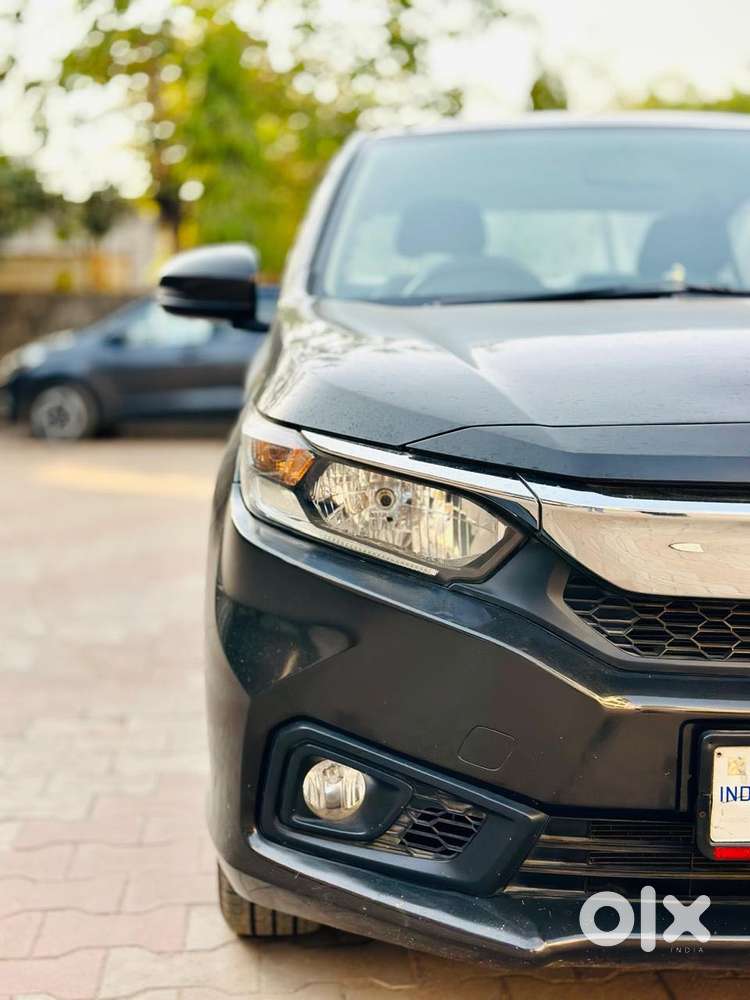 Honda Amaze 2nd Gen Vx, 2019, Petrol