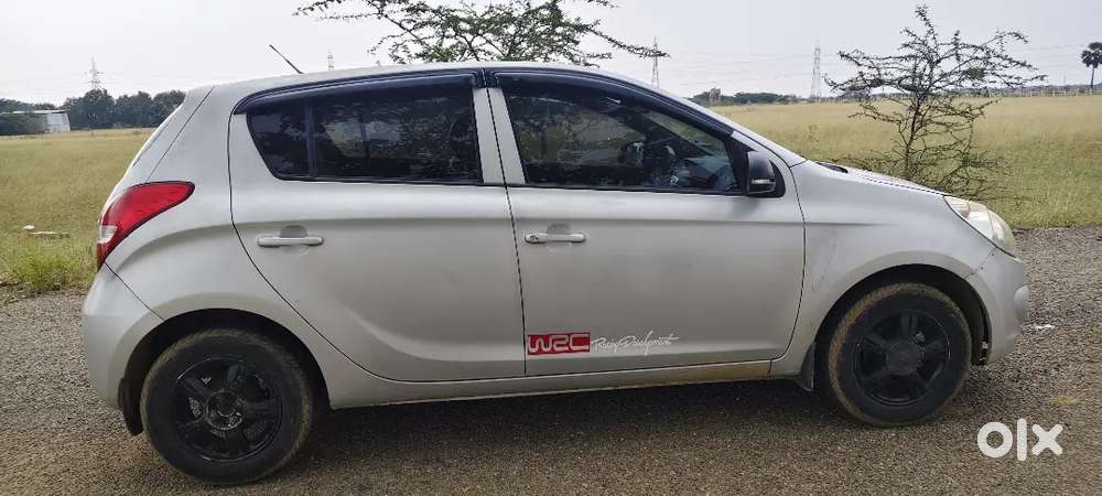 Hyundai I20 2011 Cars