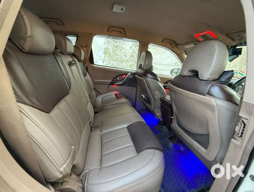 Mahindra Xuv500 W8, 2023, Diesel