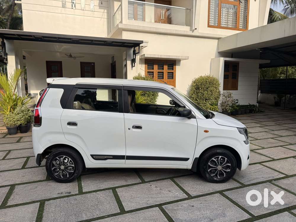 Maruti Suzuki Wagon R 1.0 Lxi Cng, 2023, Cng & Hybrids