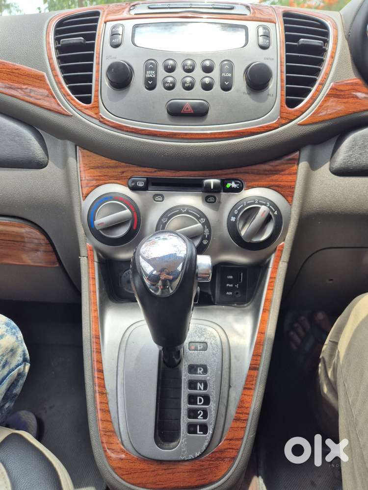 Hyundai I10 Sportz At, 2013, Petrol