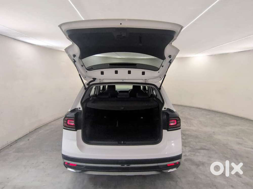 Volkswagen Taigun Topline 1.0 Tsi At (electric Seats), 2023, Petrol