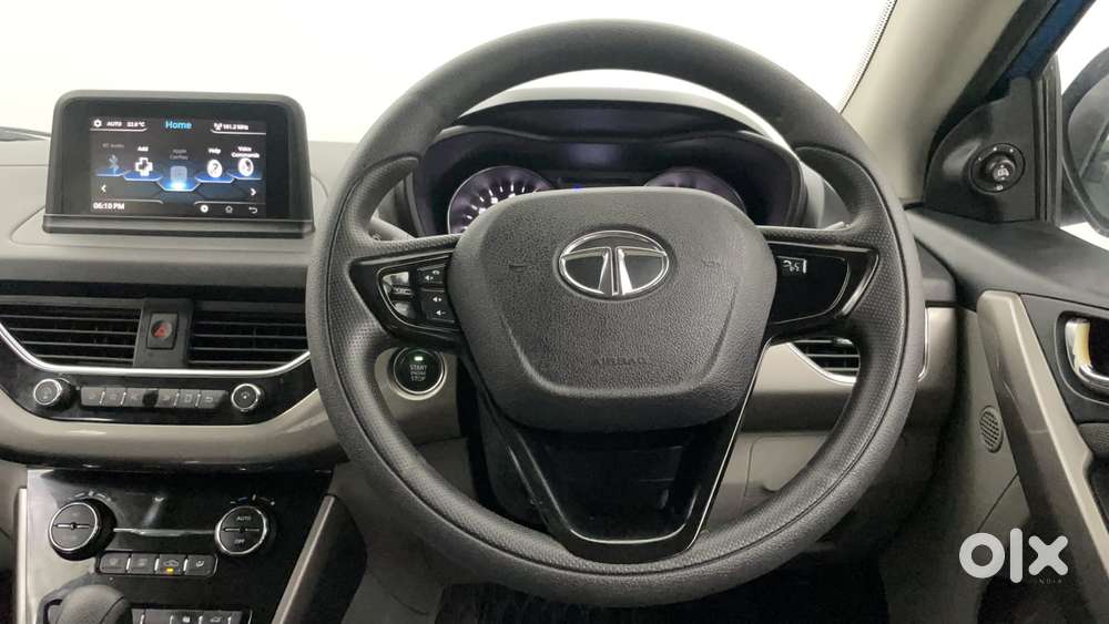 Tata Nexon 1.2 Revotron Xza Plus (o) Dual Tone, 2018, Diesel