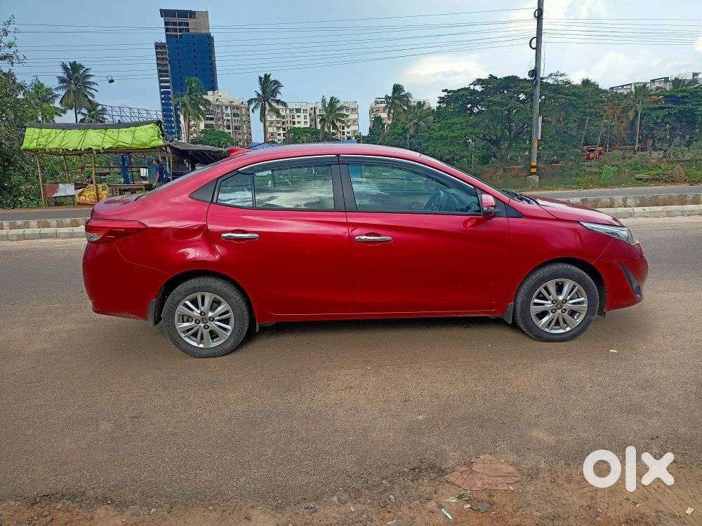 Toyota Yaris Vx Cvt, 2018, Petrol