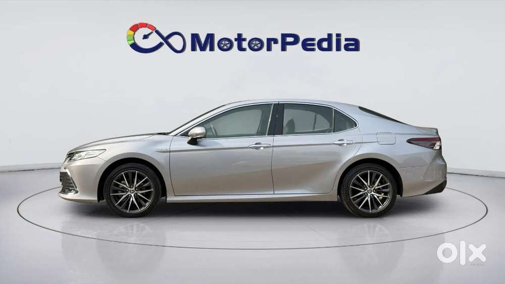Toyota Camry 2.5 Hybrid, 2024, Petrol