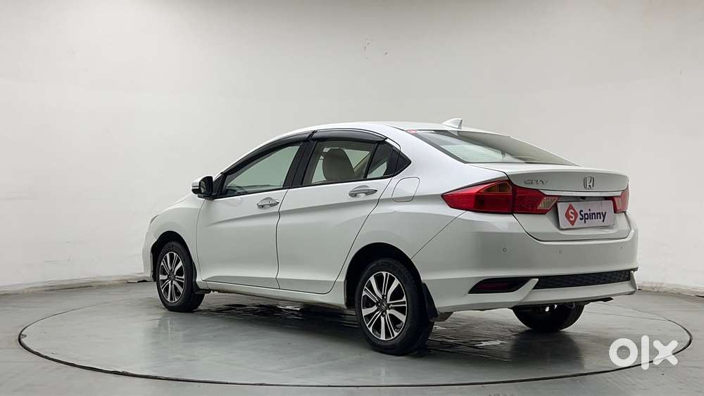 Honda City 1.5 V 4th Gen I-vtec Mt, 2022, Petrol
