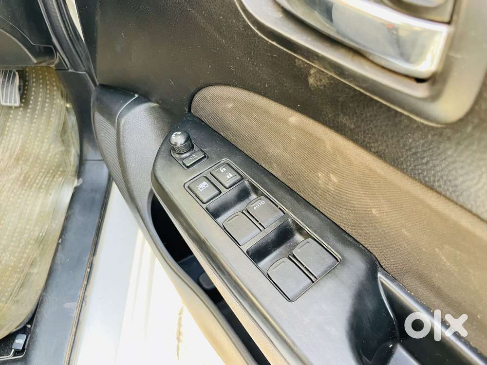 Maruti Suzuki Swift Vxi, 2014, Petrol