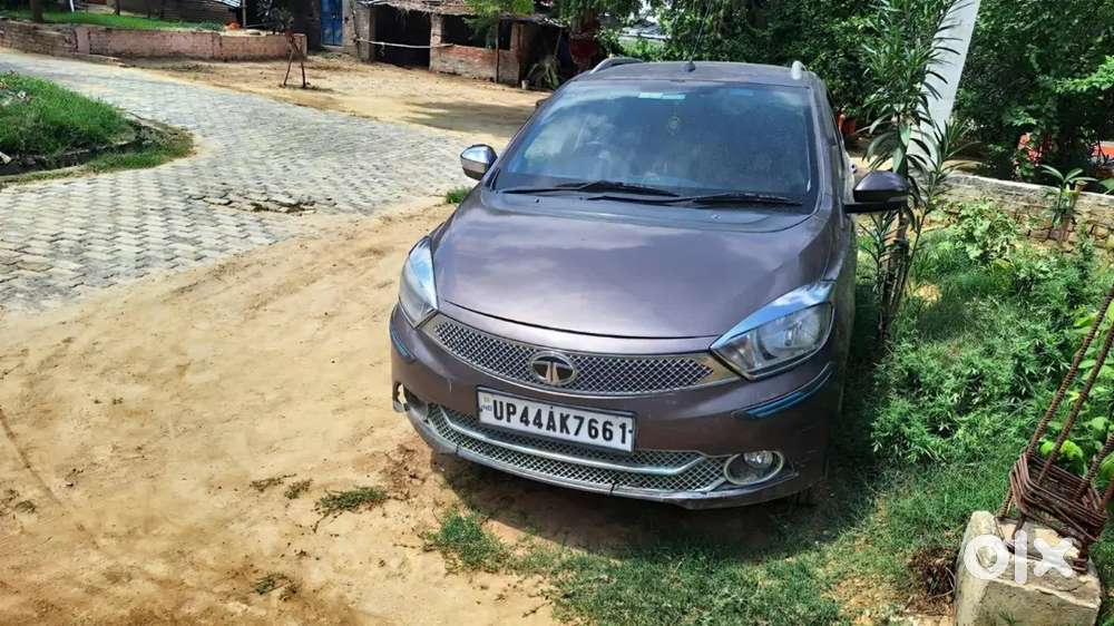 Tata Tiago Revotron 2016 Petrol