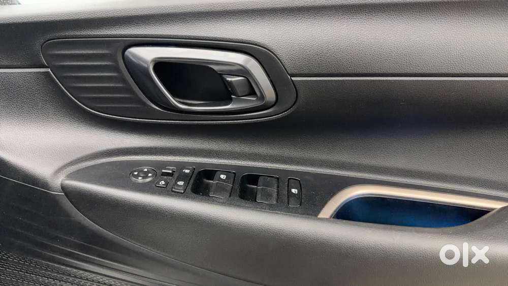 Hyundai New I20 1.2 Asta (o) Ivt, 2022, Petrol