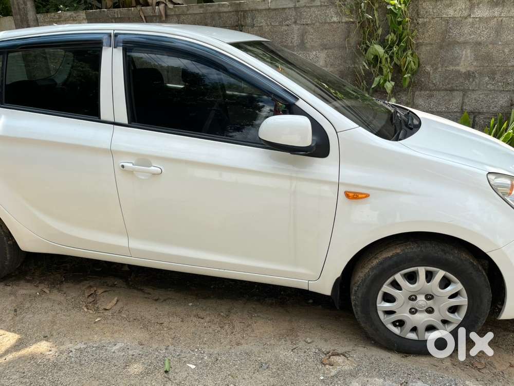 Hyundai I20 Petrol 2010