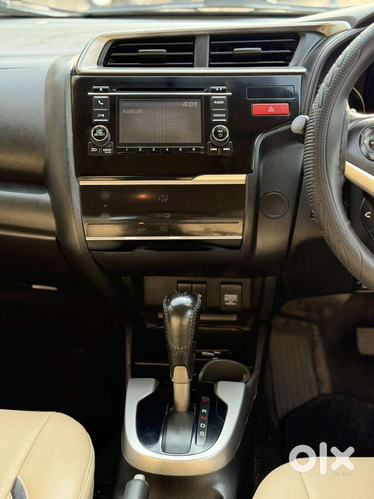 Honda Jazz V Cvt, 2015, Petrol