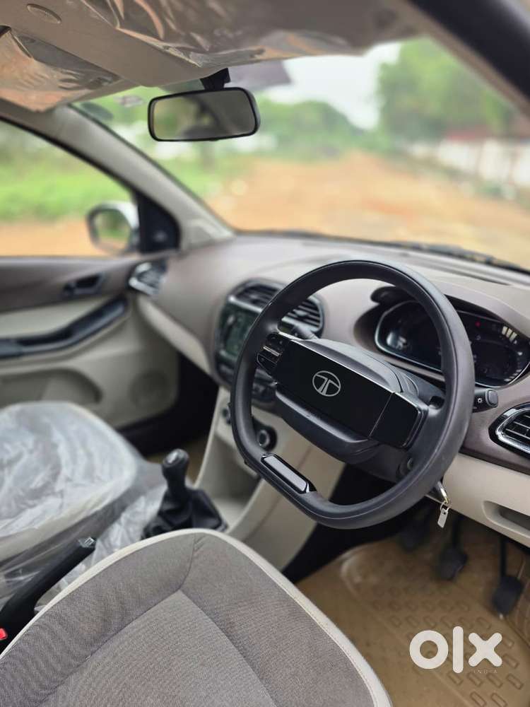 Tata Tigor 1.2 Revotron Xt, 2025, Petrol