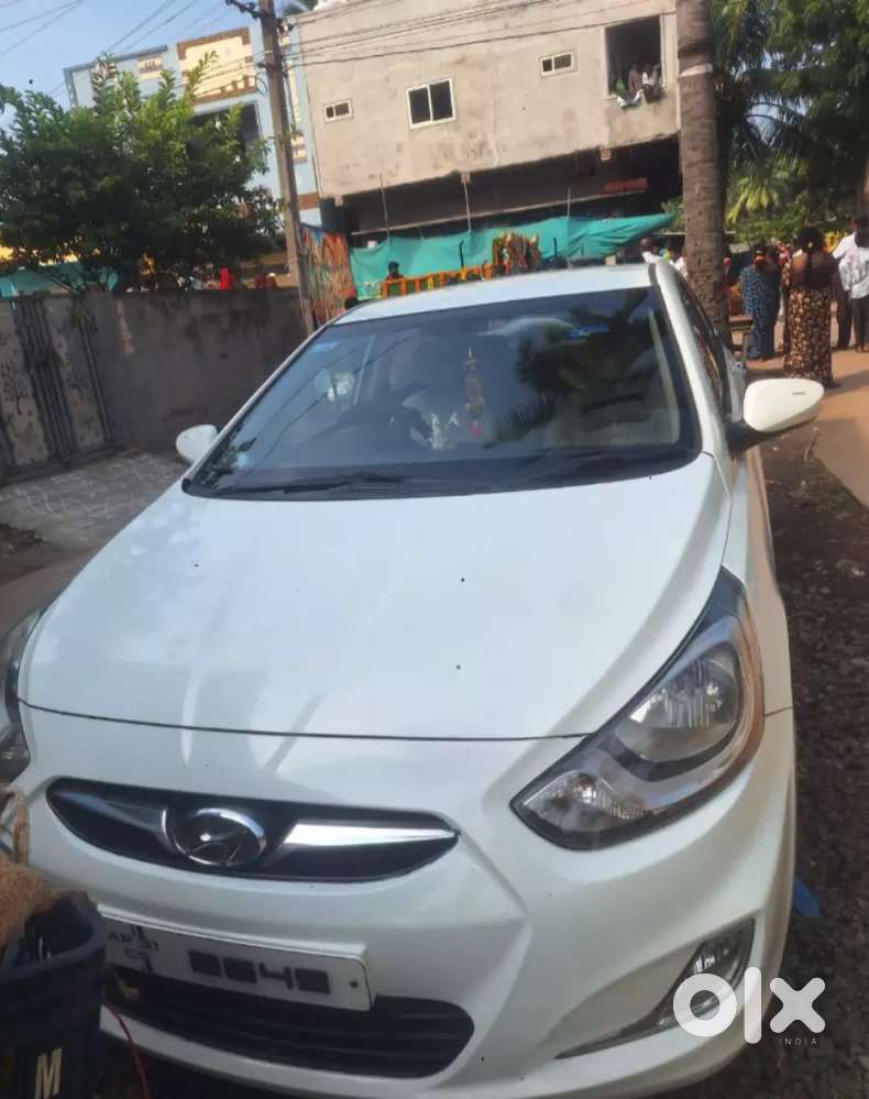 Hyundai Verna Crdi 1.6 Sx 2012