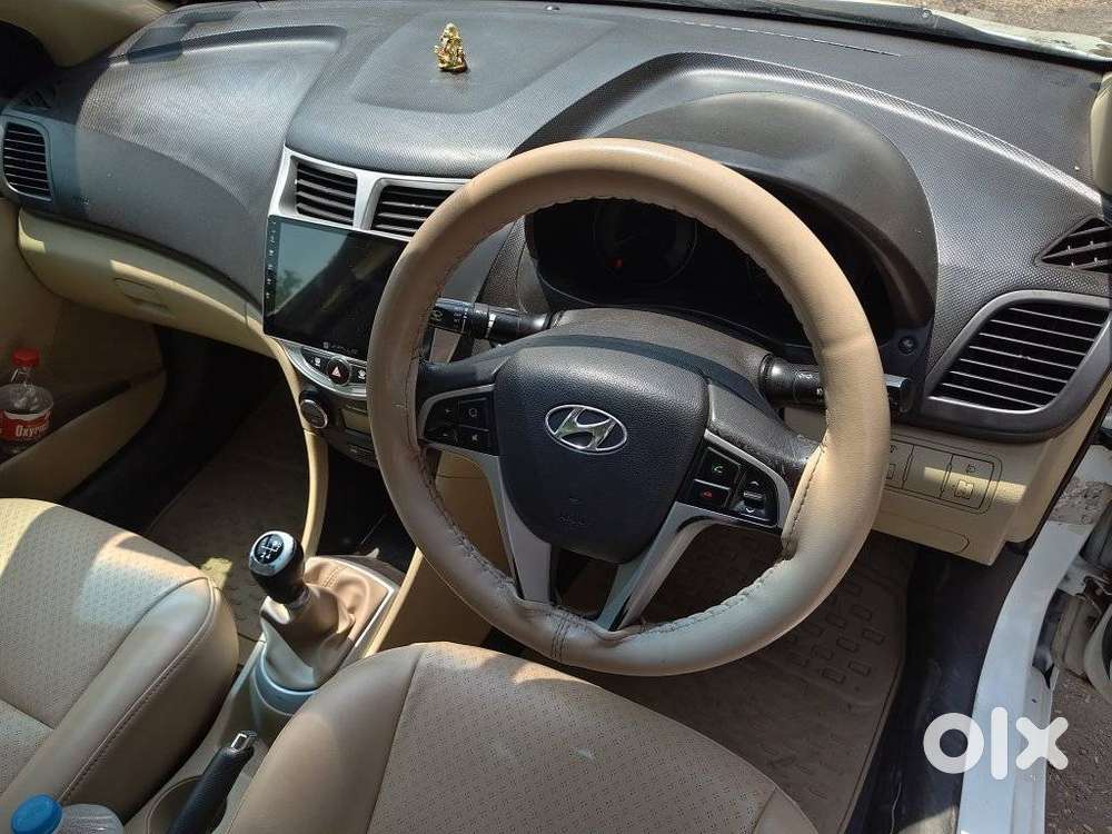 Hyundai Verna 1.5 Sx Vtvt, 2012, Petrol