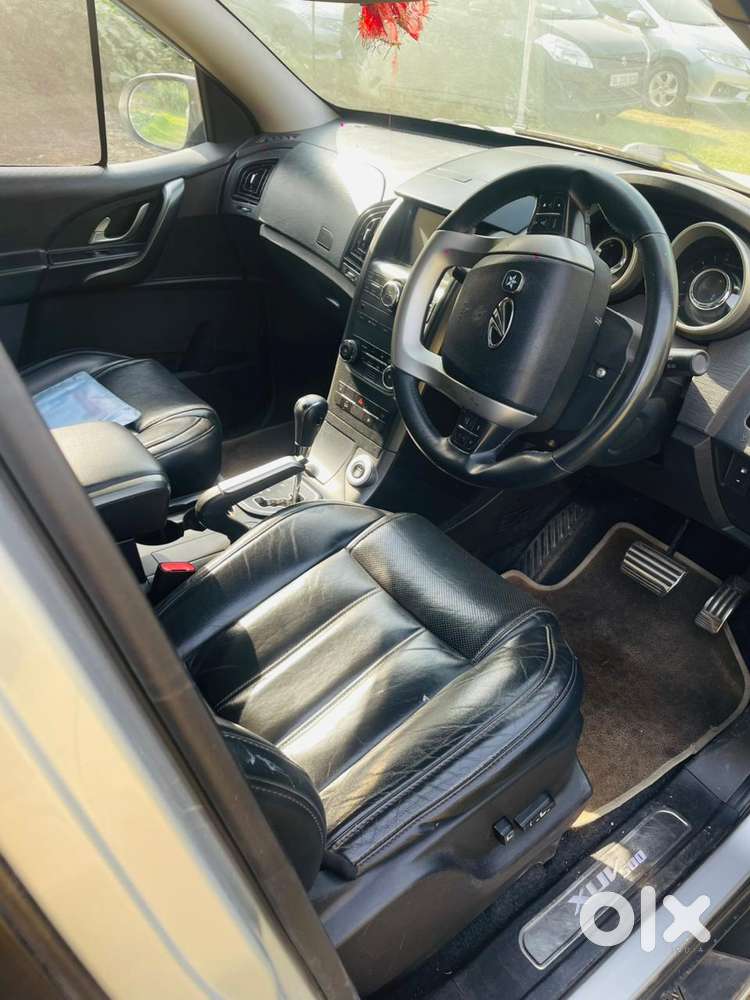 Mahindra Xuv500 At W10 Fwd, 2018, Diesel