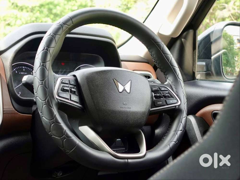 Mahindra Scorpio N Z4 Petrol Mt 7 Str, 2023, Petrol