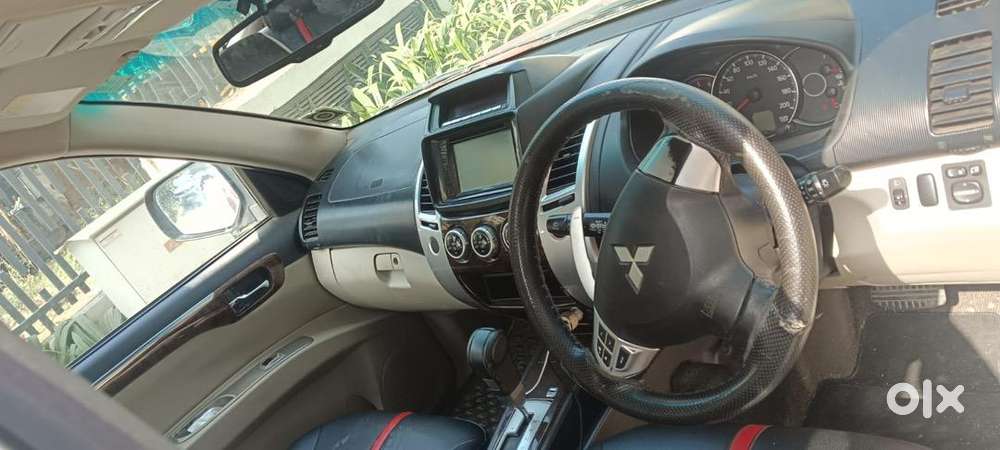 Mitsubishi Pajero Sport 2016 Diesel Well Maintained