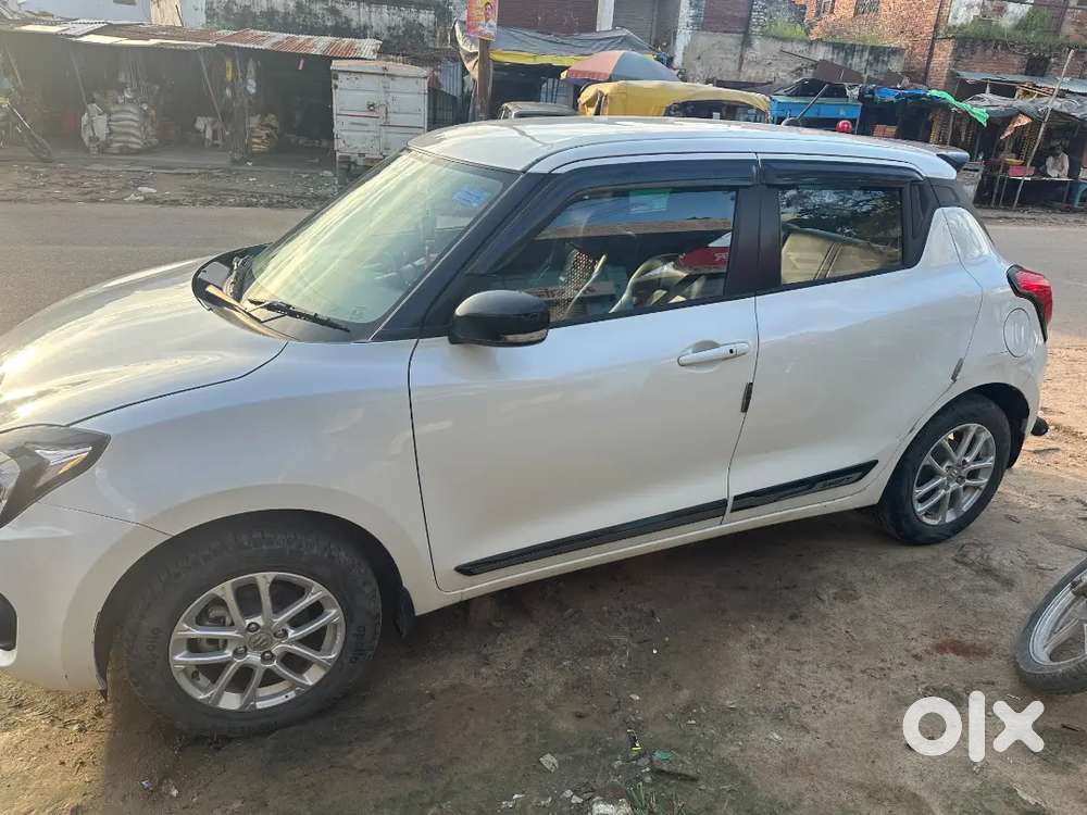 Maruti Suzuki Swift 2023 Zxi Manual 41000 Km