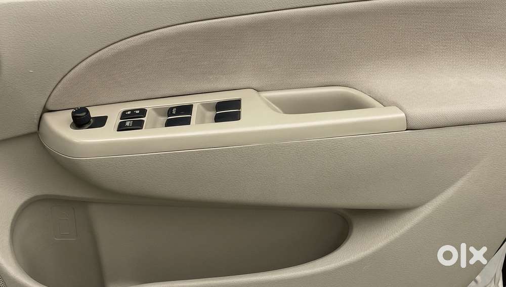 Maruti Suzuki Swift Dzire Vdi Bsiv, 2014, Diesel