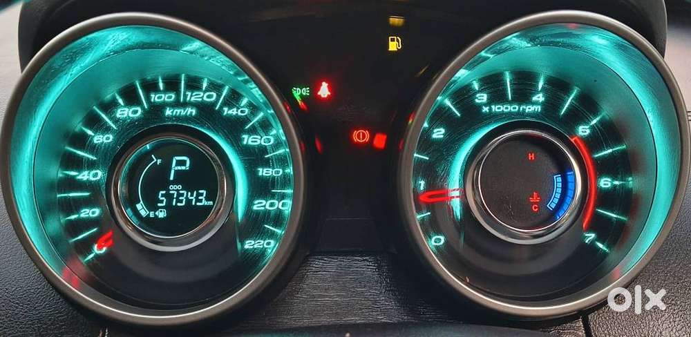 Mahindra Xuv500 W11 Option At, 2021, Diesel