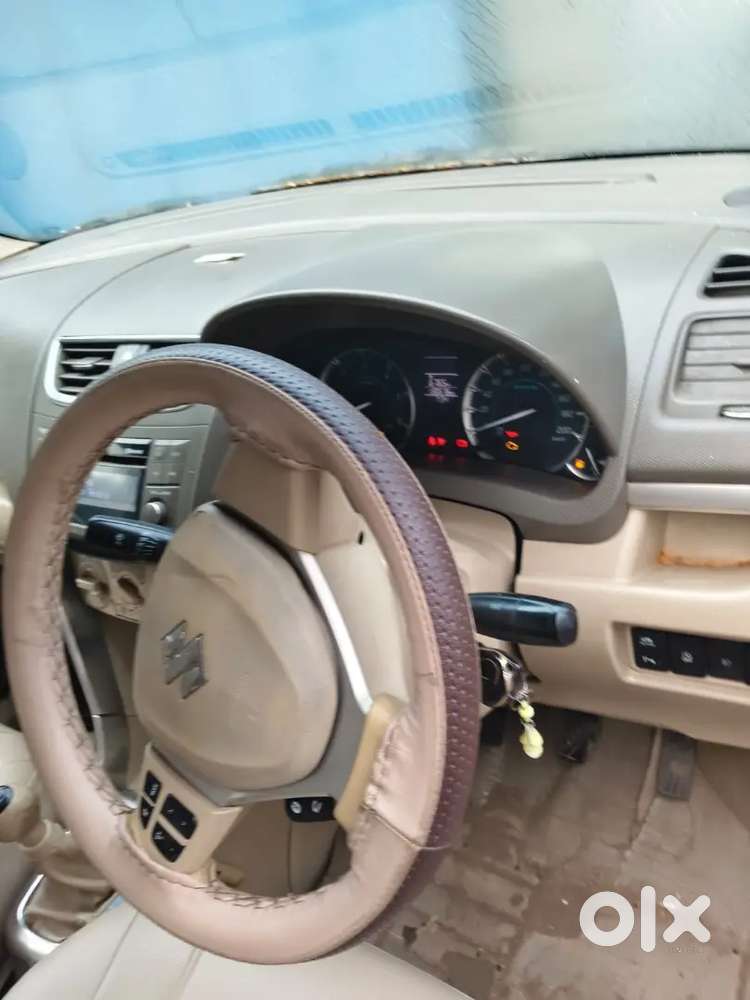 Maruti Suzuki Ertiga 2015 Diesel 130000 Km Driven