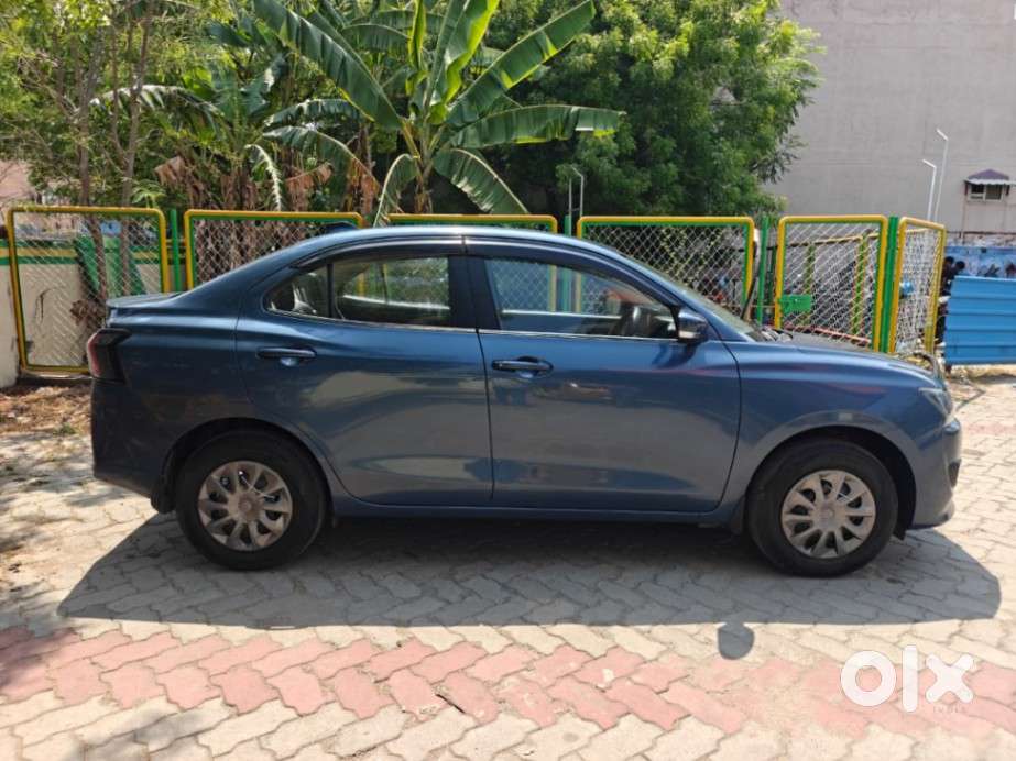 Maruti Suzuki Dzire 1.2 Vxi Cng, 2025, Petrol