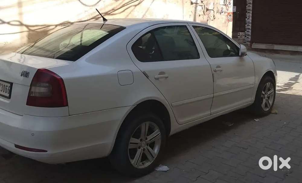 Skoda Laura  2009