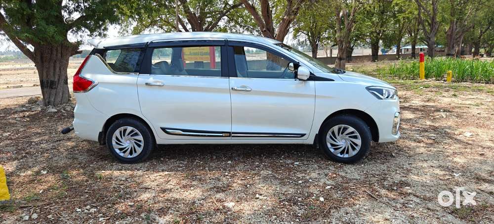 Maruti Suzuki Ertiga 2022-2023  Vxi, 2022, Cng & Hybrids