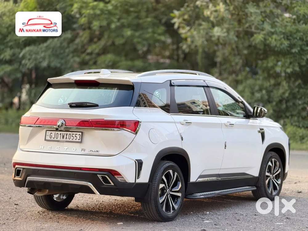 Mg Hector Plus Sharp Pro 1.5 Turbo Petrol Cvt 7 Str, 2025, Petrol