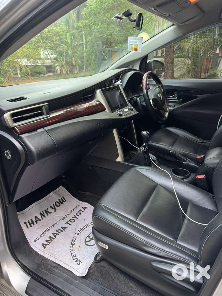 Toyota Innova Crysta 2017