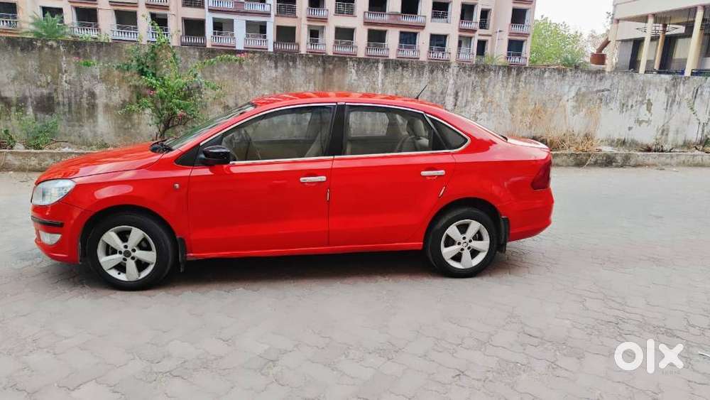 Skoda Rapid 2013-2016 1.5 Tdi Ambition With Alloy Wheel, 2012, Diese..