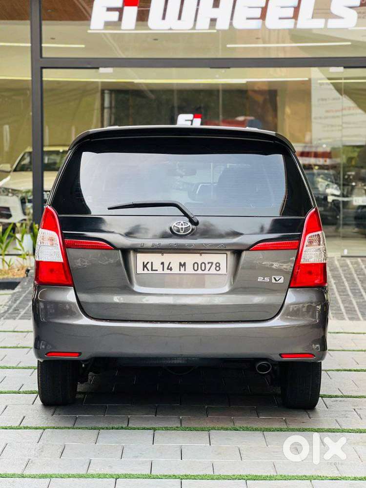 Toyota Innova 2.5 V 7 Str, 2012, Diesel