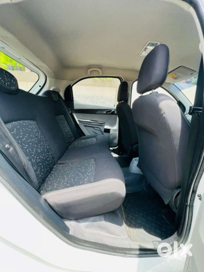 Tata Tiago Xe, 2020, Petrol