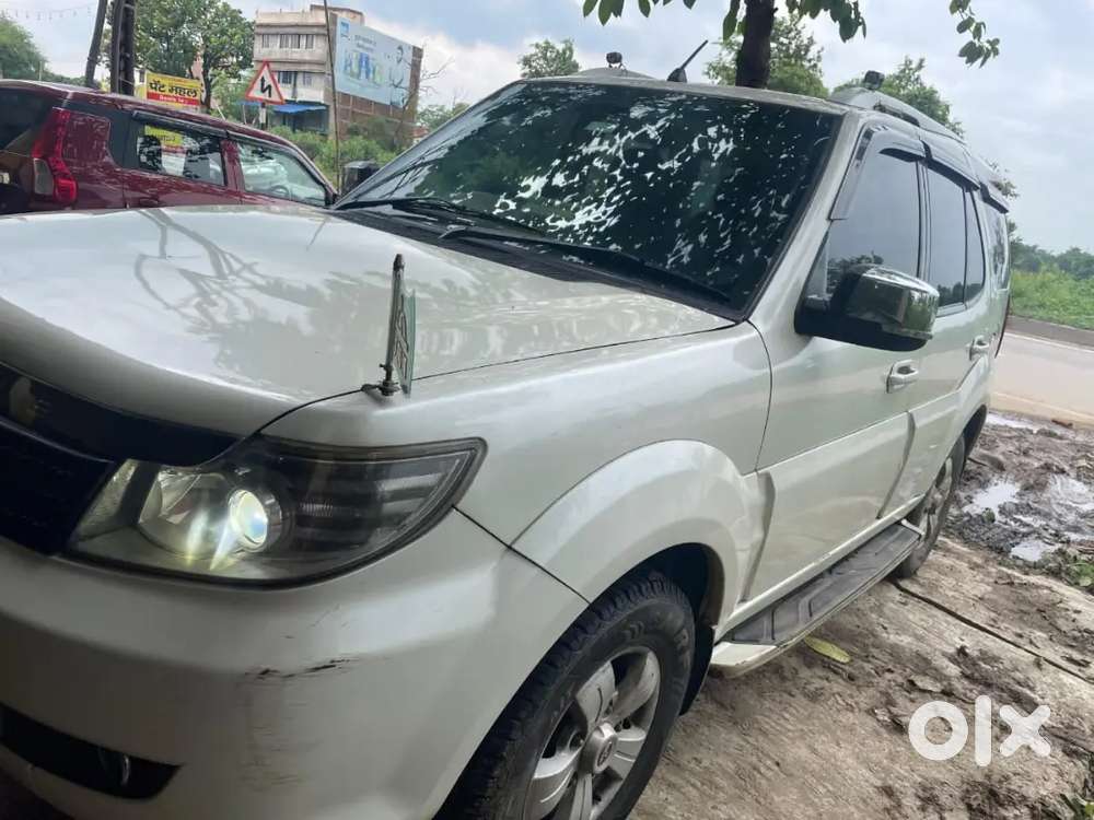 Tata Safari Storme 2014 Diesel 100000 Km Driven