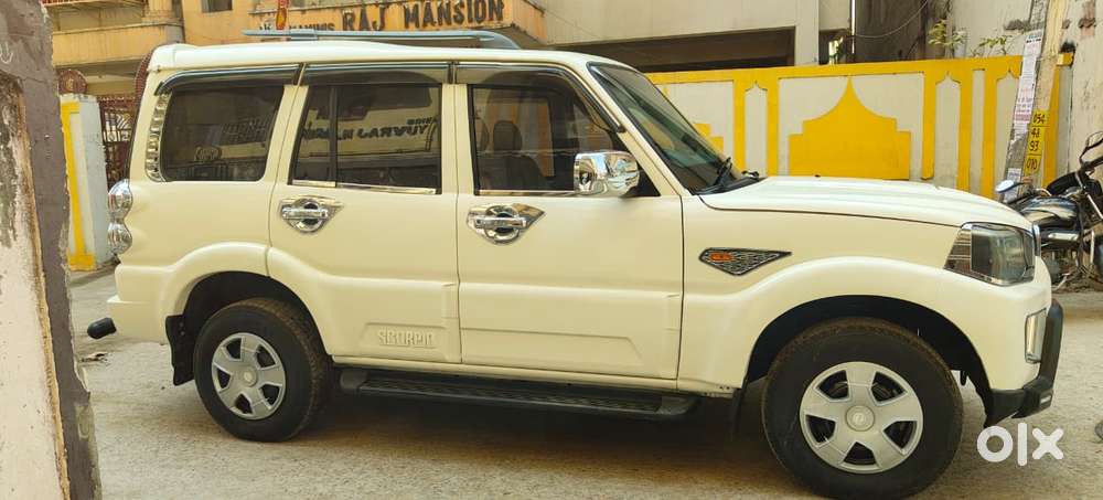 Mahindra Scorpio S2, 2015