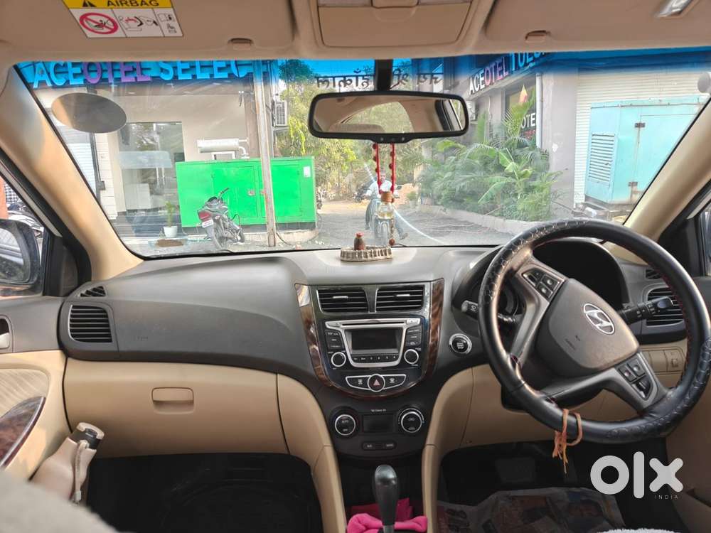 Hyundai Fluidic Verna 2015