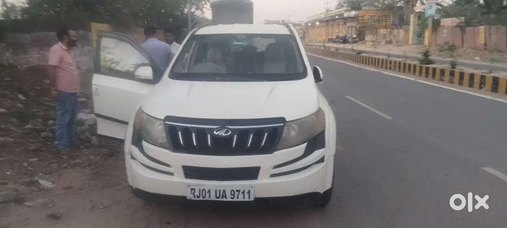 Mahindra Xuv500 2014 Diesel 85000 Km Driven
