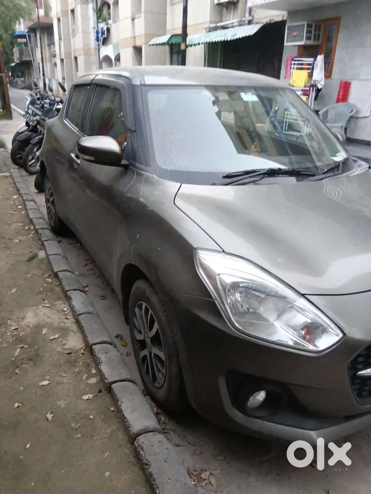 Swift 2022 Maruti Suzuki Lxi 1st Owner