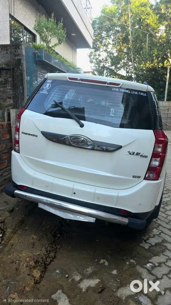 Mahindra Xuv500 2015